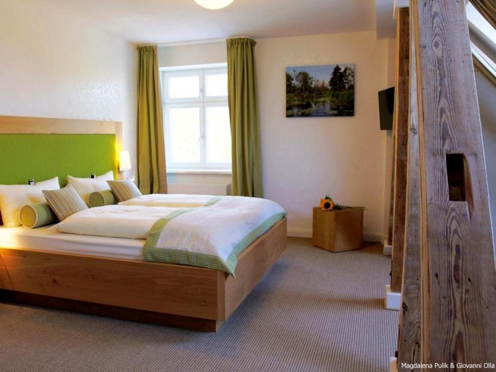 Hotel Und Restaurant Am Peenetal Liepen  Habitación foto